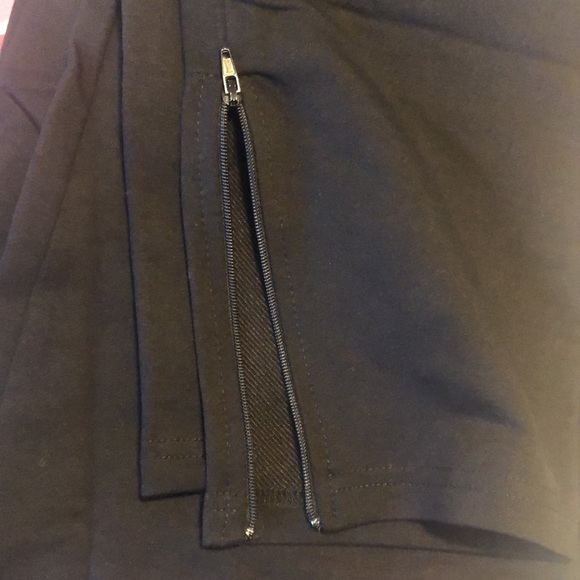 Fitness engineering mens signature joggers in black - Picture 12 of 12